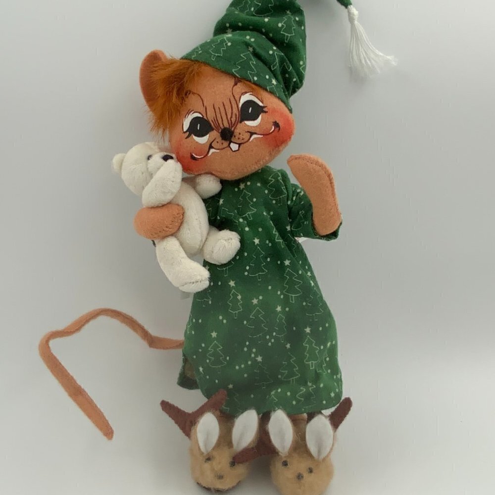Annalee 2004 Christmas Nightshirt & Slippers 14” Mouse Holding Teddy Bear